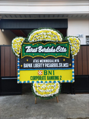 Papan Bunga Duka di Cihaurbeuti
